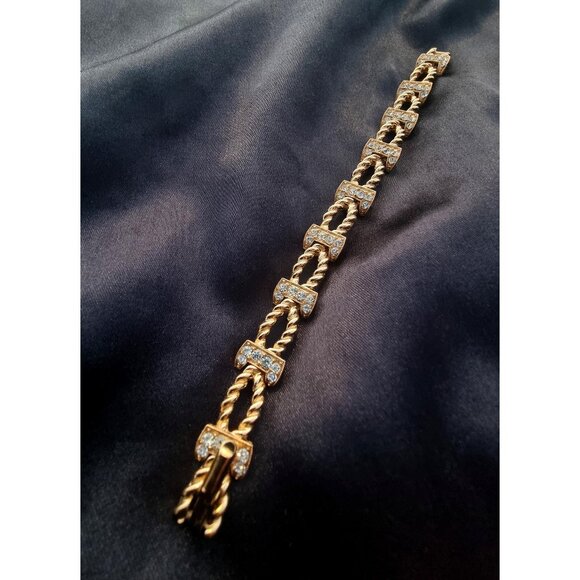 Rare Find 1960s CROWN TRIFARI Gold Toned Clear Crystals Bracelet